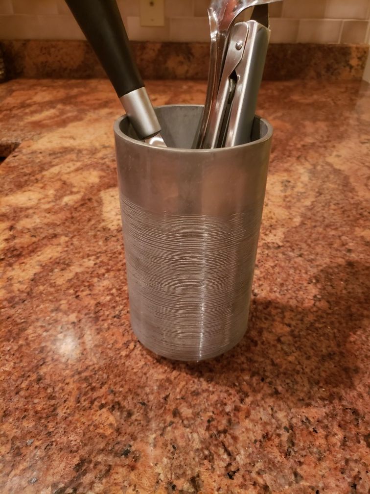 Vera Wang Utensils Holder