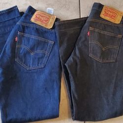 Levis Mens Jeans (2). Size W30 L30 
