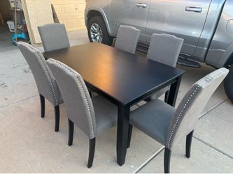7 Piece Dining Set