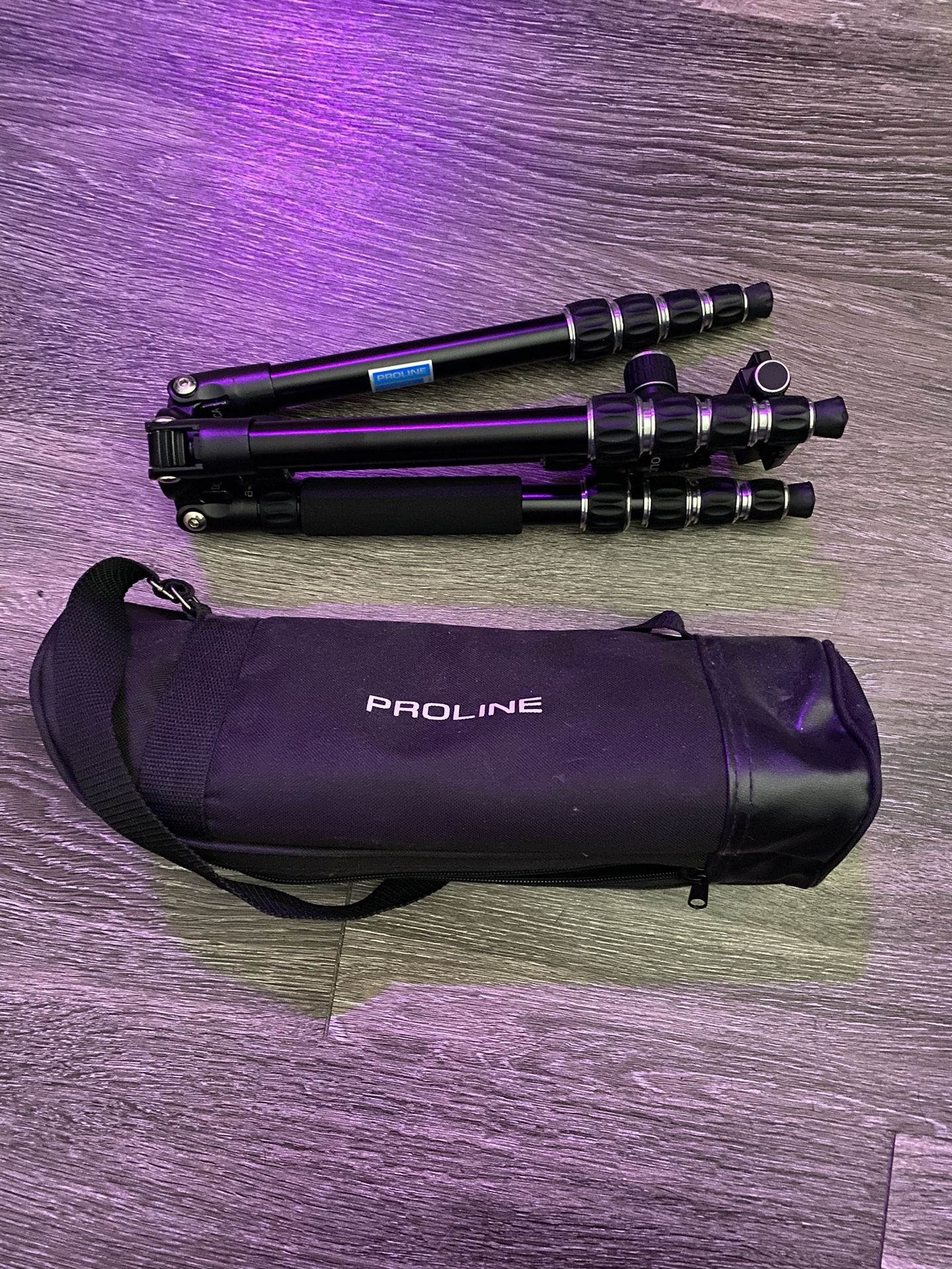 proline collapsible tripod + carrying bag