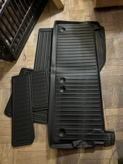 BRAND NEW TTX 4543K Lighting Cargo and Backrest Mat Set
