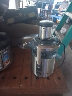Breville Centrifugal Juicer, 2qt slow cooker Aroma multi cooker