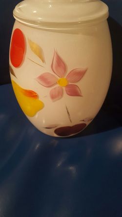 Vintage cookie jar