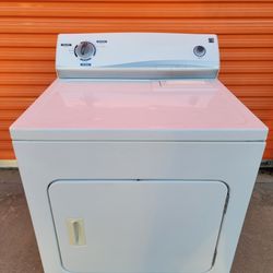 Newer, Kenmore, Large Capacity, Gas Dryer!!! Excellent Condition!!! It Works Perfectly!!! It Runs Very Smooth and Quiet!!! Must See To Appreciate!!!