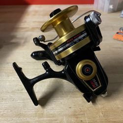 PENN 750ss Spinning Fishing Reel for Sale in West Babylon, NY - OfferUp