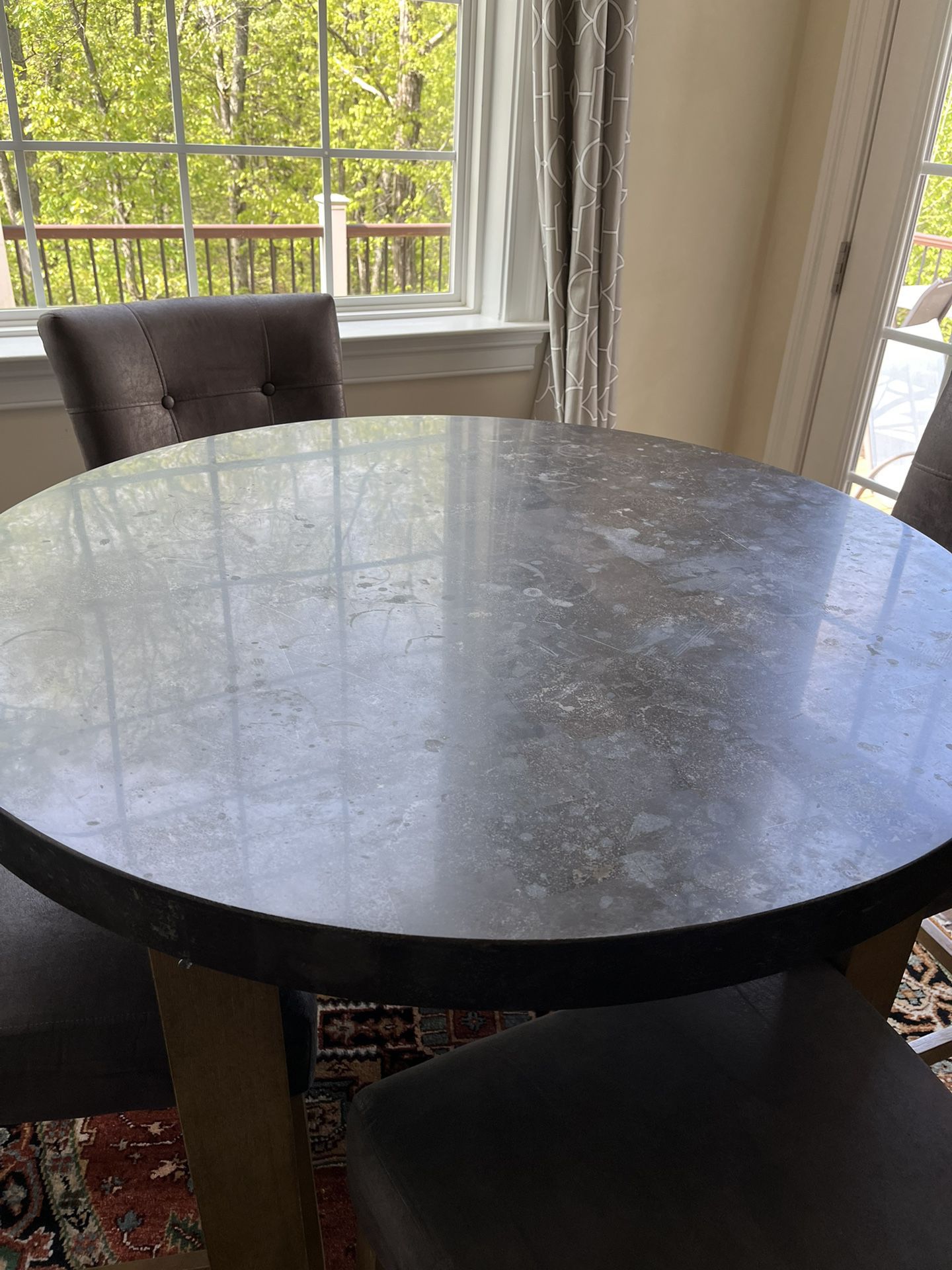Round Dining Room Table With 4 Chairs For Sale By Owner 
