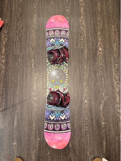 Ladies GNU snowboard & Burton boots