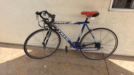 18 speed TREK BONTRAGER https://offerup.com/redirect/?o=UmQuQklLRQ==