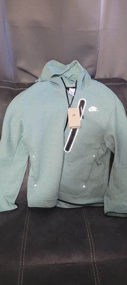 Nike Tech 
