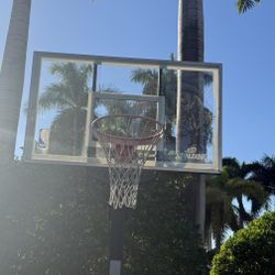 Spalding Basketball Hoop 