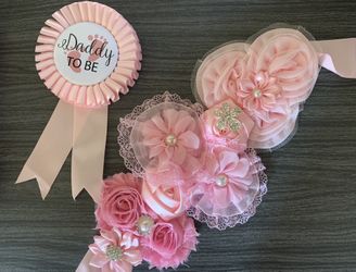 Belly Sash and Daddy to be pin