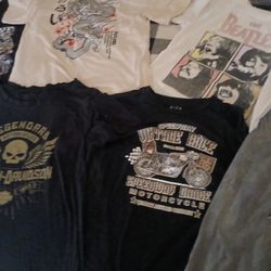 Young Men's T SHIRT lot