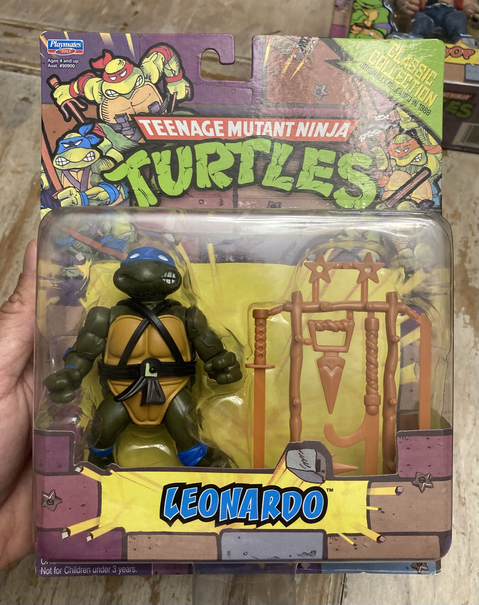 Teenage Mutant Ninja Turtles Classic Collection Leonardo