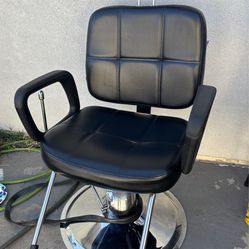 Barber chair