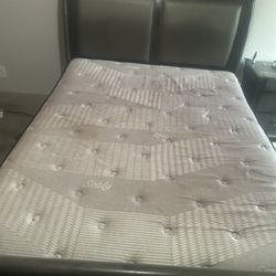 Bedframe And Mattress 