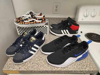 Lot of 4 Sneakers Vans Adidas Nike (USED) size 11.5