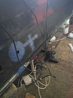 Truck tool box