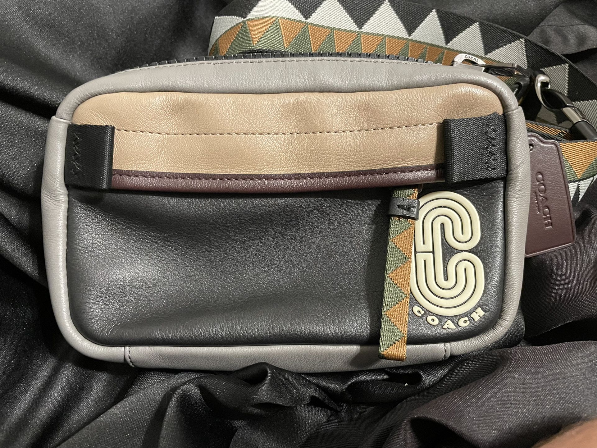 Coach Men’s Mini Edge Belt Bag