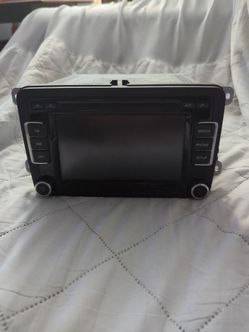 2014 VW stereo