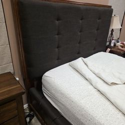 Ashley Furniture Ralene - Medium Brown Queen Upholstered Panel Bed