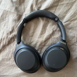 Sony XM4 Navy Blue 