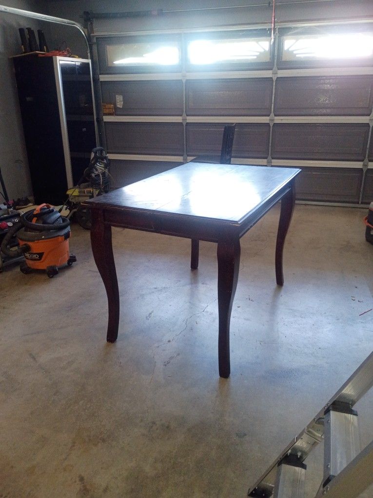 Dinner Table No Chairs