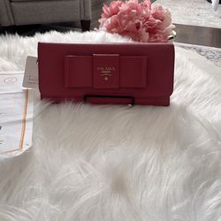 Prada Saffiano Fiocco Bow wallet