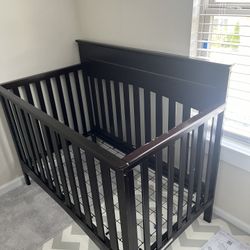 Baby Crib - Mocha