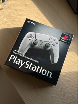 Dualsense PS5 30th Anniversary Controller