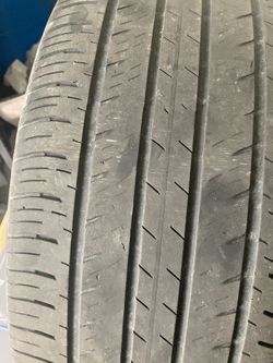 235/45R18