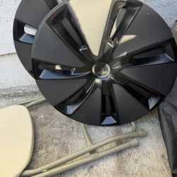 Tesla Model 3 Wheel Covers