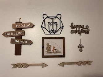 Bear/Adventure Themed Children’s Room Decorations