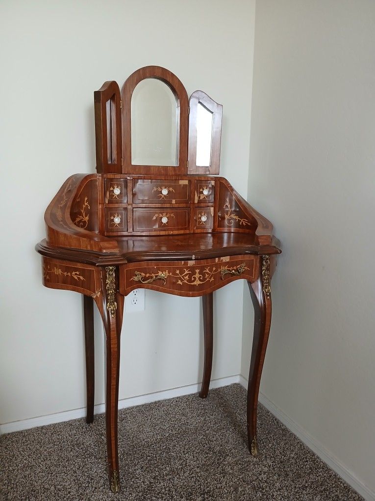 Antique 1900's Dressing Table 
