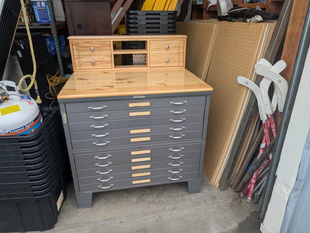 Hamilton Flat File Toolbox Set Up With Custom Top And Storage