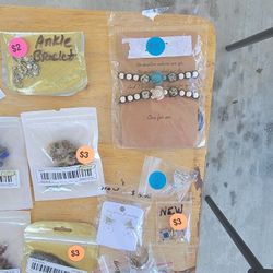 **New**Miscellaneous Jewelry- See All The Pictures 