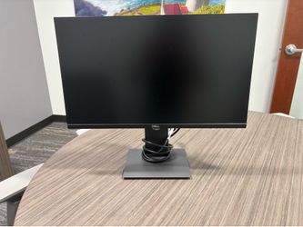Computer Monitor - Dell