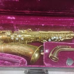 1935 Conn 6m "Naked Lady"  with NY Neck