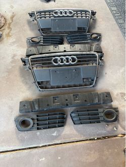 Audi A4 B8 stock front grills and fog light bezels