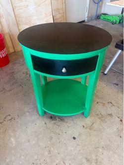 End / Coffee Table with Drawer
