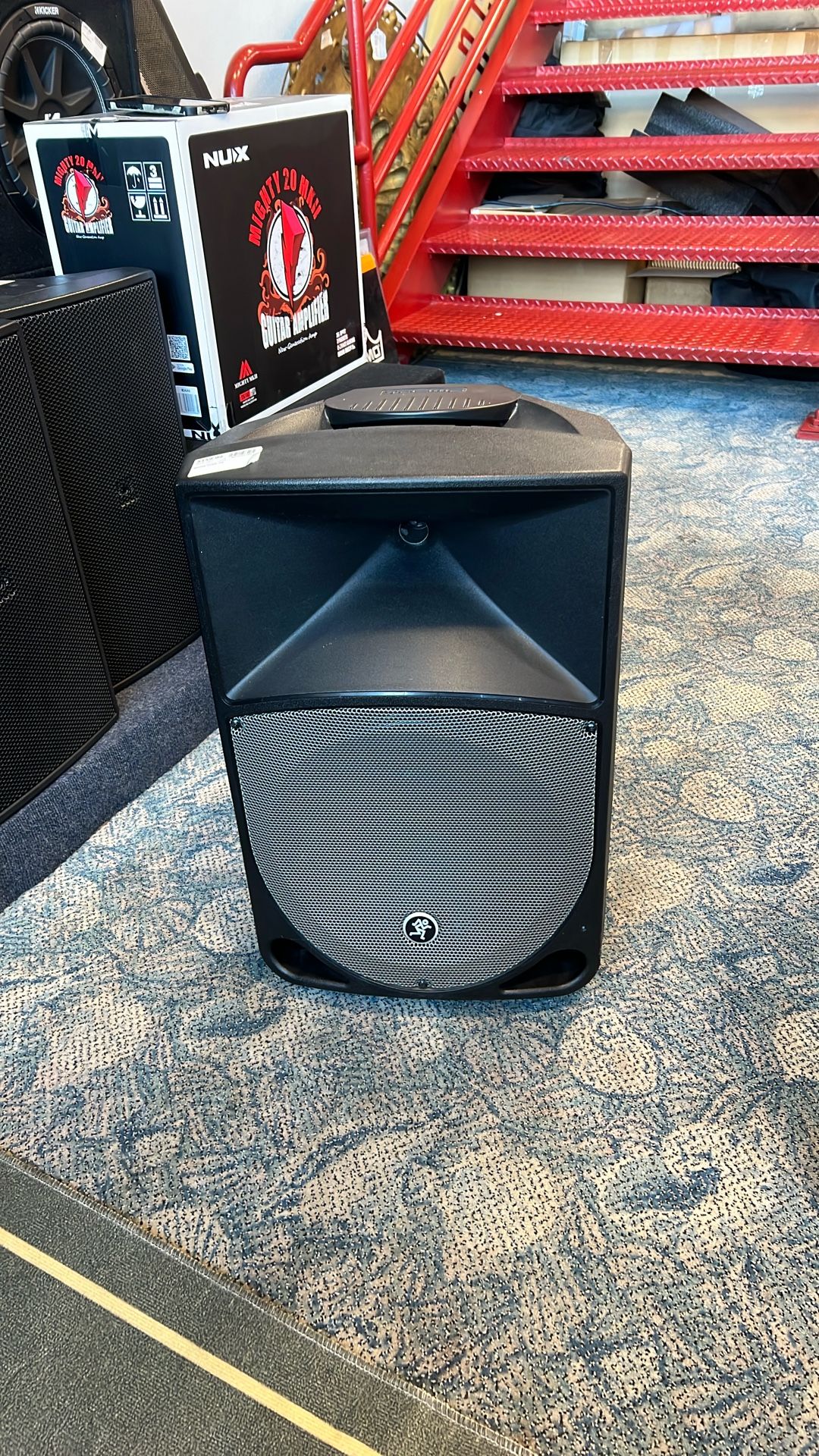 Mackie Thump TH-12A Speaker
