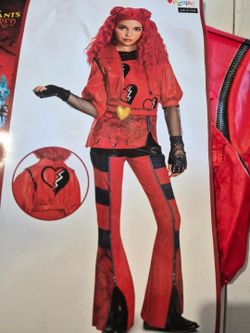 Descendants the Rise Red