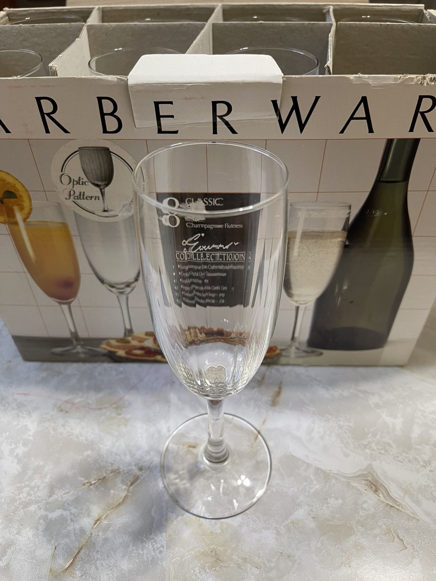 8 Classic 8,25OZ Champagne Flutes  Made In Holland 