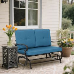 Brand New Patio  Loveseat  Innbox