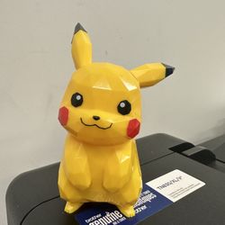 POLYGO Pokemon Pikachu action figure missing tail