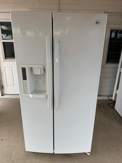 LG Refrigerator