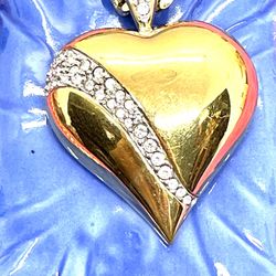 Lovely 31” Crystal Heart Necklace