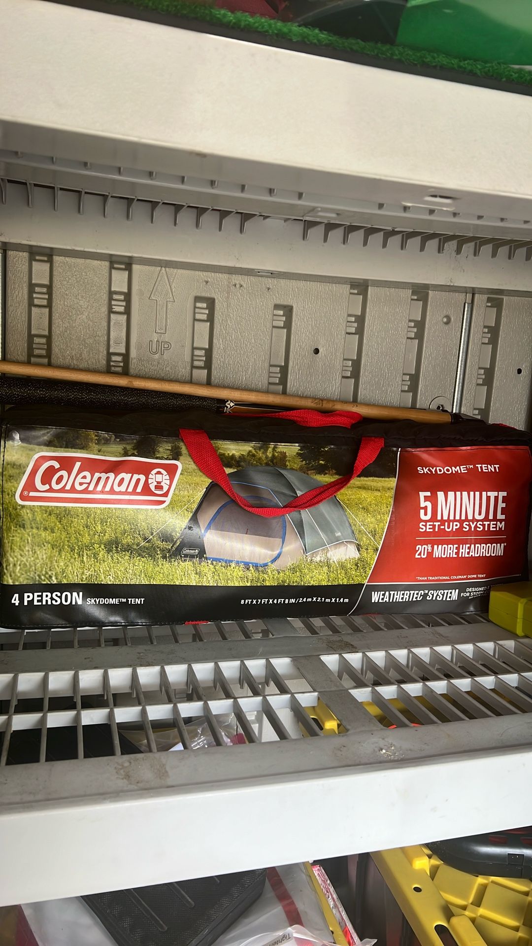 Coleman Skydome Tent with 5 Minute Setup, 2/4/6/8-Person Weatherproof Tent with Rainfly & Carry Bag, 20% More Headroom Than Traditional Canopies