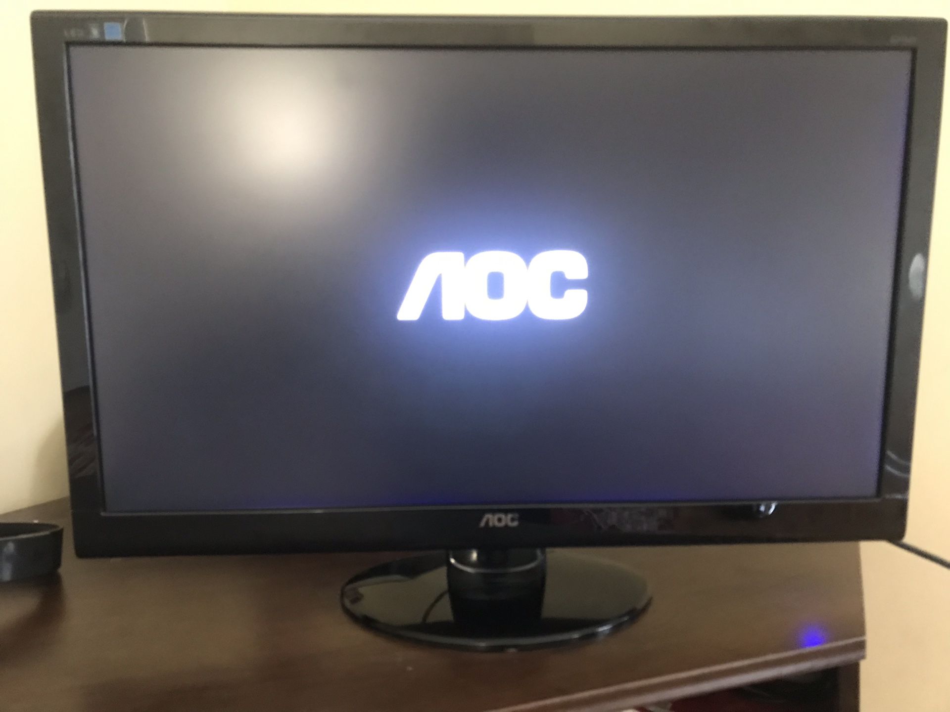 LED AOC monitor. 1080p