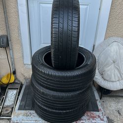 SET OF 4 TIRES 205/60/16