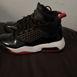 Jordan Maxin 200 Basketball Shoes Black/Gym Red-White